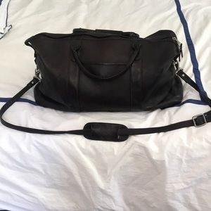 Vintage style leather weekend bag